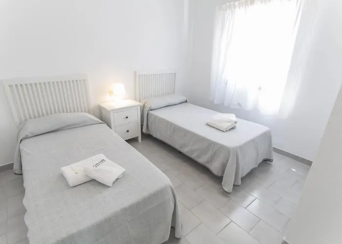 Parador Antali - 27 度假居 *